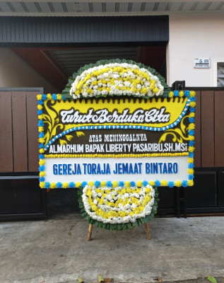 Papan Bunga Duka di Sabu Raijua